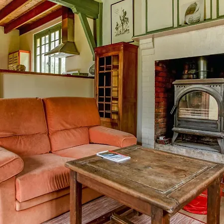 In Sur With Terrace Holiday home Portbail