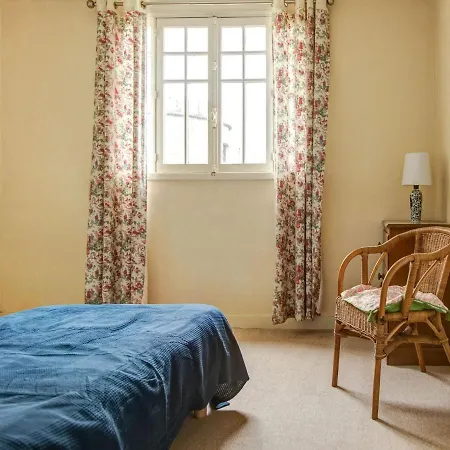 Holiday home In Sur With Terrace Portbail